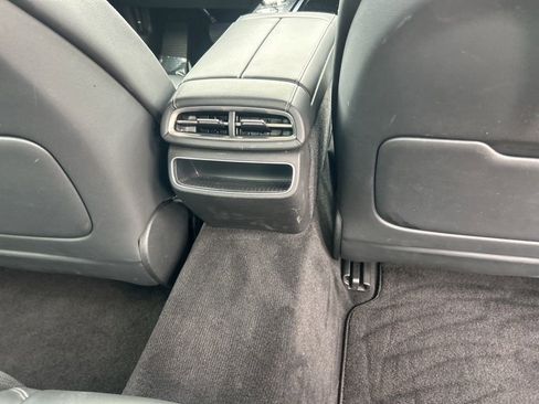 Used 2024 Genesis G80 2.5T image 28