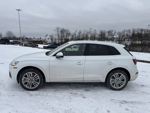 Used 2018 Audi Q5 2.0T Premium Plus w/ Premium Plus Package image 6