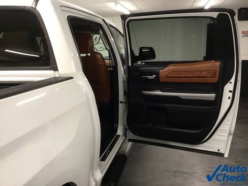 Used 2014 Toyota Tundra 1794 Edition image 39