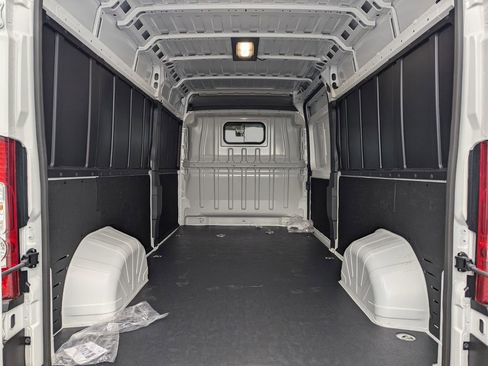 New 2026 RAM ProMaster 2500 w/ Convenience Group image 6