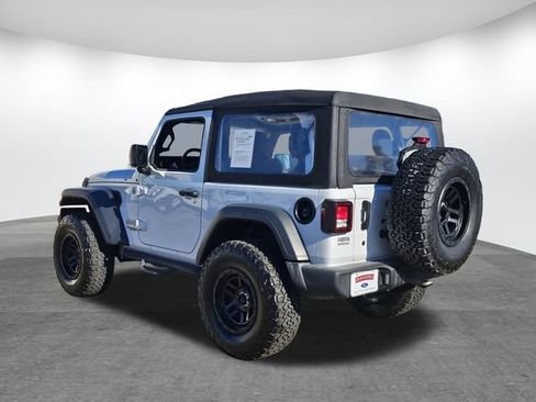 Used 2019 Jeep Wrangler Sport image 6