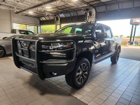 Used 2020 Chevrolet Silverado 1500 LT w/ Texas Edition RWD image 3