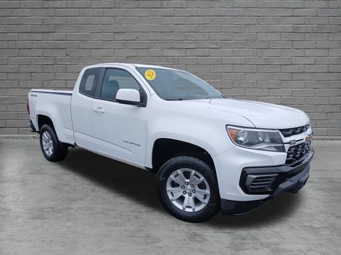 Used 2022 Chevrolet Colorado LT w/ Fleet Safety Package AWD/4WD image 9