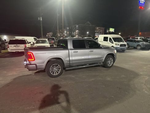 Used 2021 RAM 1500 Laramie w/ Sport Appearance Package image 13