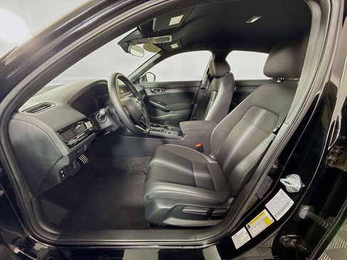 Certified 2024 Honda Civic Sport image 19
