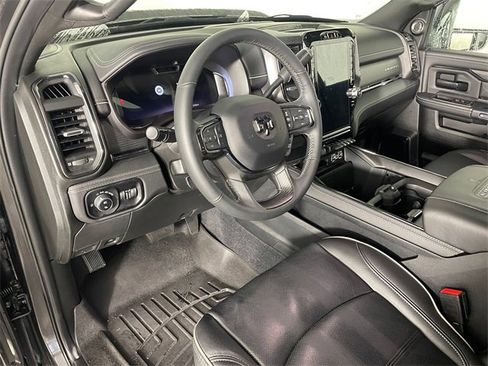 Certified 2024 RAM 2500 Limited image 3