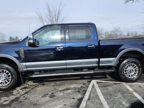 Used 2022 Ford F350 Lariat w/ Lariat Ultimate Package image 17
