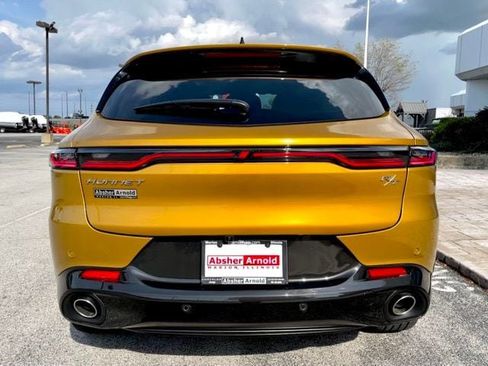 New 2024 Dodge Hornet R/T w/ Track Pack image 9