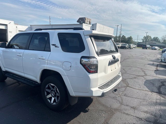 Used 2024 Toyota 4Runner TRD Off-Road Premium w/ Moonroof Package AWD/4WD image 5