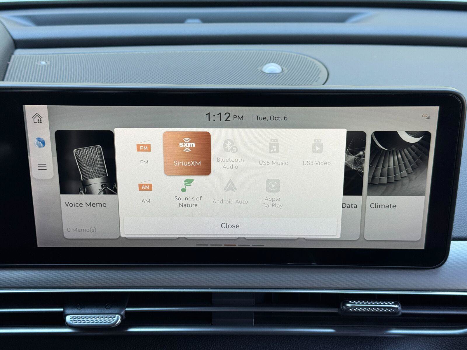 Used 2025 Genesis GV60 RWD image 26