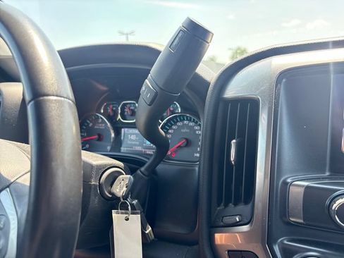 Used 2017 Chevrolet Silverado 1500 LT w/ Midnight Edition AWD/4WD image 24