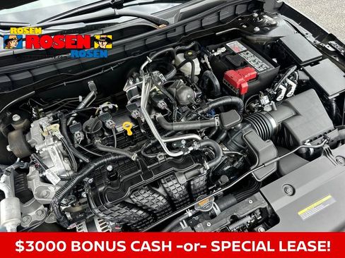 New 2025 Nissan Altima 2.5 SL image 32