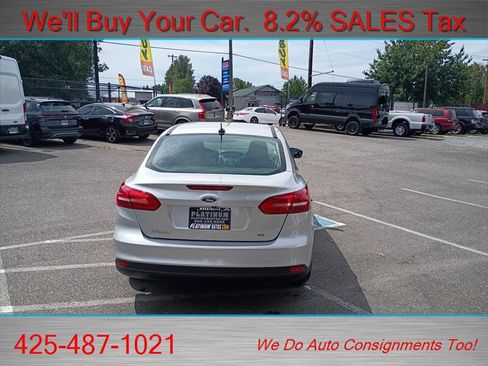 Used 2018 Ford Focus SE FWD image 8