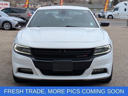 Used 2019 Dodge Charger SXT w/ Driver Confidence Group image 6