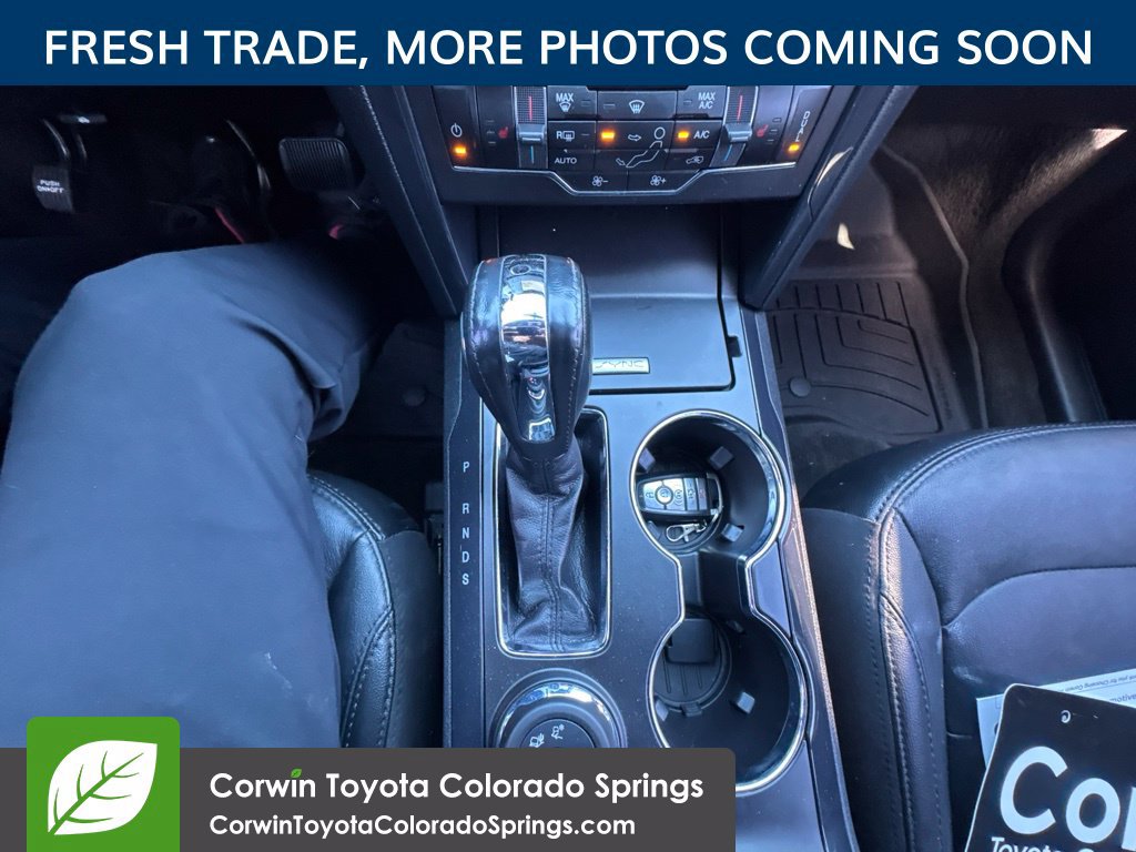 Used 2018 Ford Explorer XLT w/ Equipment Group 202A AWD/4WD image 15