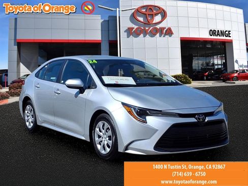 Certified 2024 Toyota Corolla LE FWD image 1
