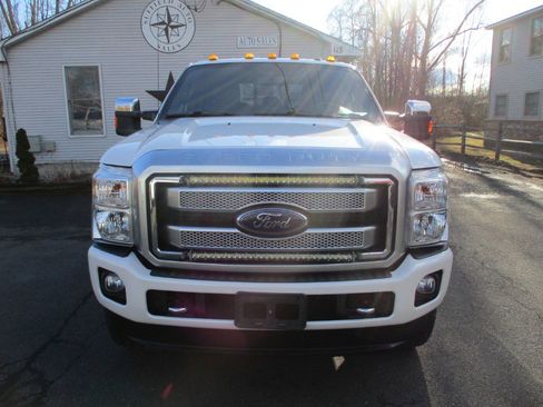Used 2016 Ford F250 Platinum w/ FX4 Off-Road Package image 3