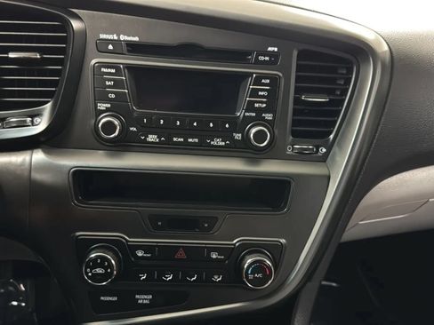 Used 2013 Kia Optima LX FWD image 14