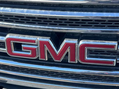 Used 2015 GMC Canyon SLE w/ SLE Convenience Package image 10