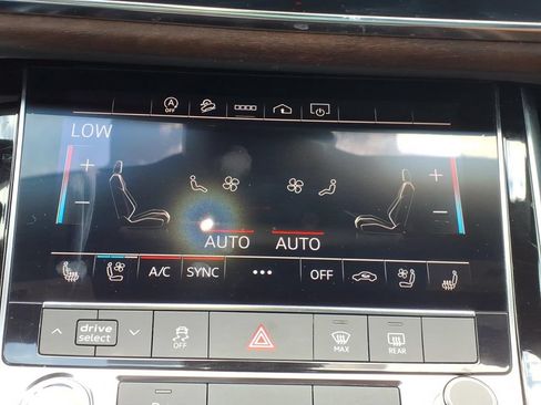 Used 2024 Audi Q8 Premium Plus AWD/4WD image 12