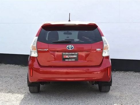 Used 2012 Toyota Prius V Two FWD image 4