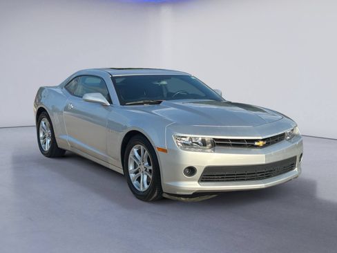 Used 2014 Chevrolet Camaro LT RWD image 5