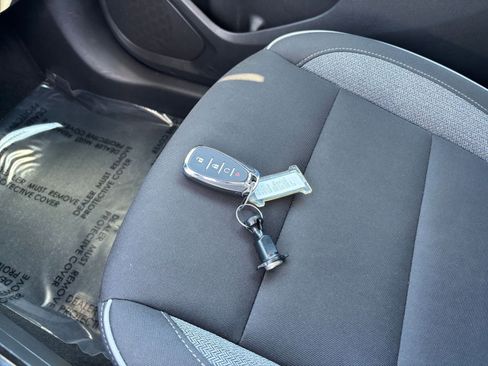 Used 2025 Chevrolet TrailBlazer LT image 22