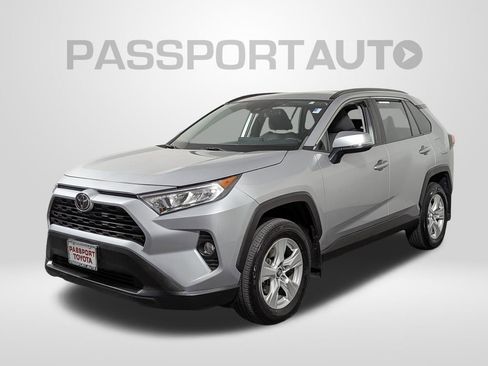 Used 2020 Toyota RAV4 XLE w/ Convenience Package AWD/4WD image 1