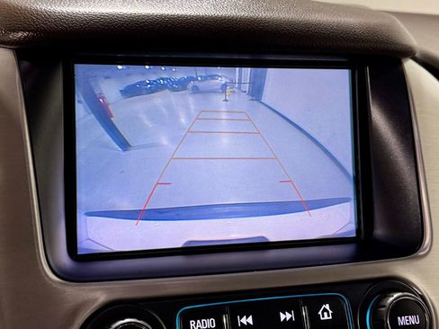 Used 2018 GMC Yukon SLT image 5