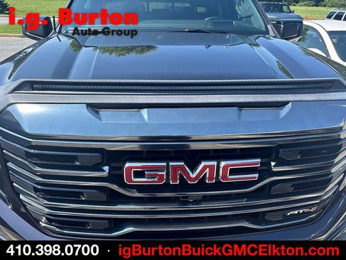 Certified 2023 GMC Sierra 1500 AT4 w/ AT4 Premium Package AWD/4WD image 4