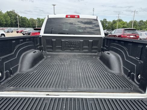 Used 2024 RAM 1500 Classic SLT RWD image 8