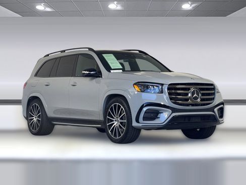 Certified 2024 Mercedes-Benz GLS 580 4MATIC image 7