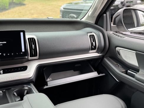 New 2027 Ford Expedition Active AWD/4WD image 33