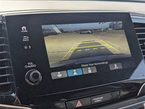 Certified 2024 Honda Passport TrailSport image 18