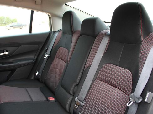 Used 2026 Nissan Sentra SR w/ Floor Mat Package FWD image 21