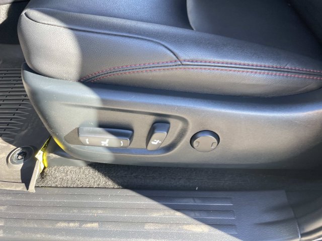 Used 2021 Toyota 4Runner Venture w/ Moonroof Package AWD/4WD image 19