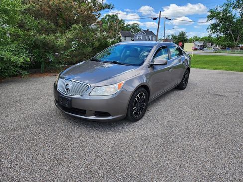 Used 2010 Buick LaCrosse CX FWD image 3