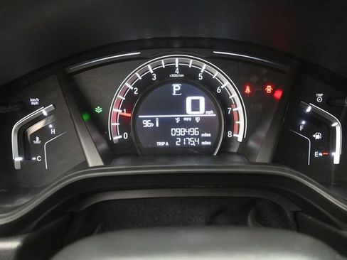 Used 2018 Honda CR-V LX image 6