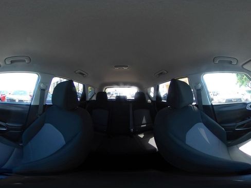 Used 2025 Kia Soul LX w/ LX Technology Package FWD image 41