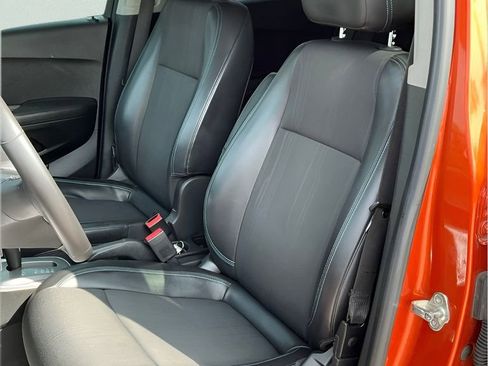 Used 2015 Chevrolet Trax LT w/ LT Plus Package image 25