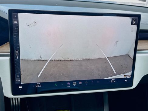 Used 2022 Tesla Model S AWD/4WD image 10