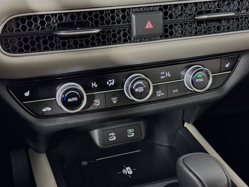 Certified 2026 Honda HR-V EX-L image 15