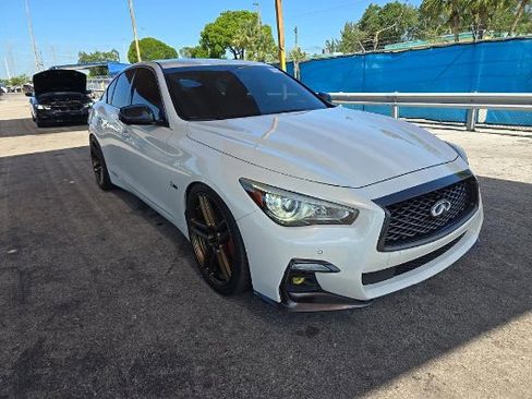 Used 2018 INFINITI Q50 Red Sport 400 w/ Proactive Package RWD image 2