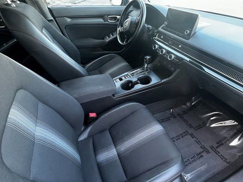 Used 2022 Honda Civic Sport image 12