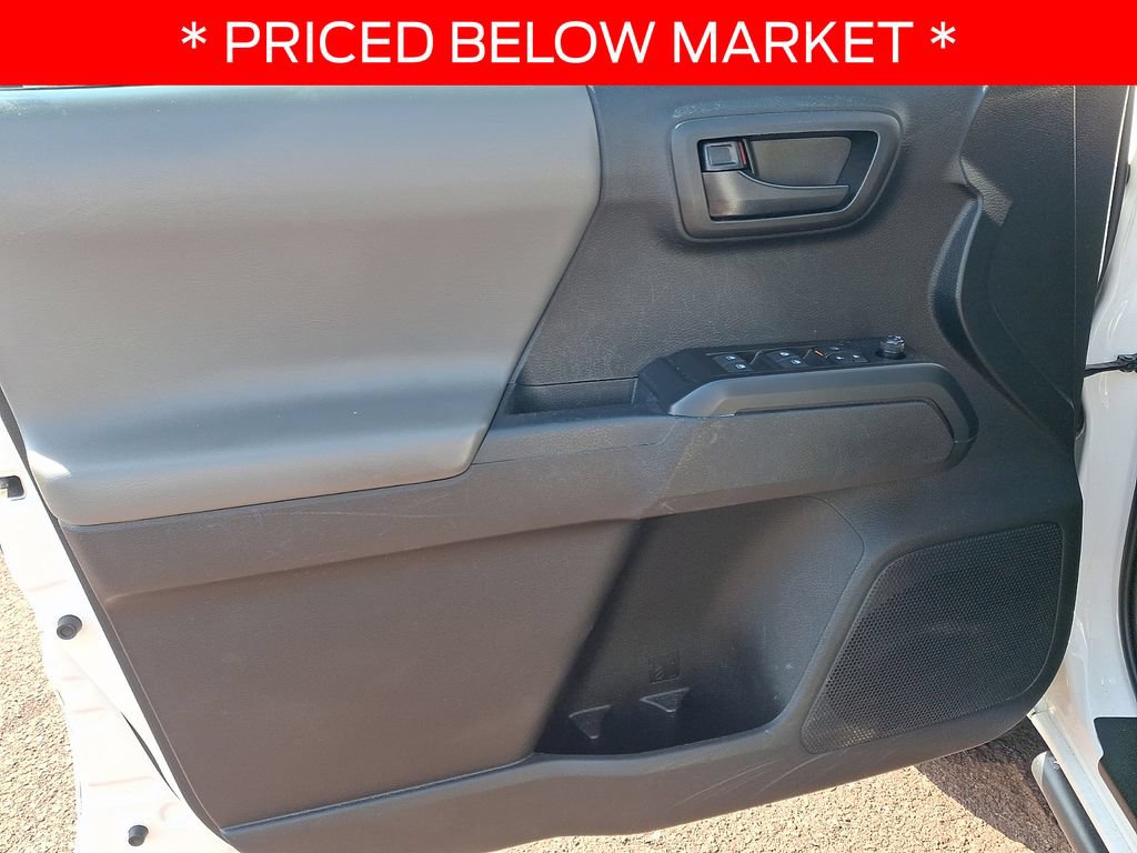 Used 2022 Toyota Tacoma SR w/ SR Convenience Package RWD image 12