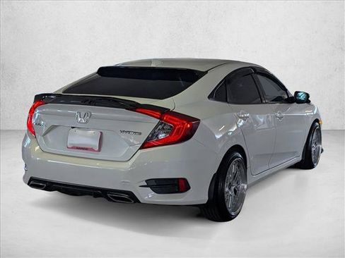 Used 2018 Honda Civic EX image 5