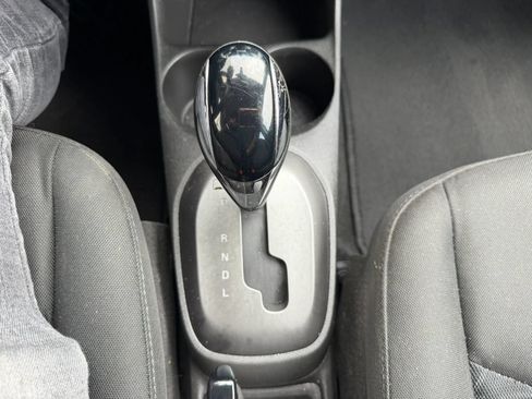 Used 2020 Chevrolet Spark LT FWD image 21