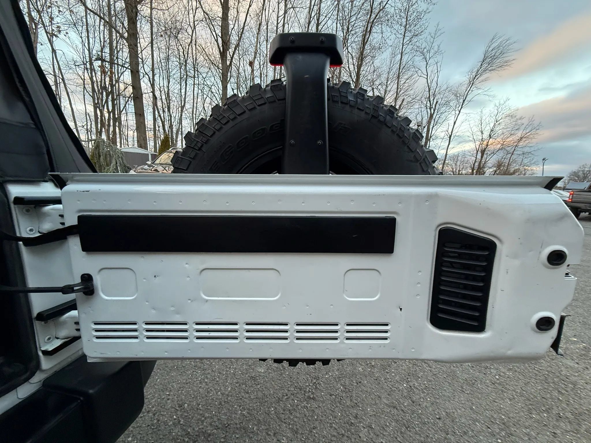 Used 2017 Jeep Wrangler Unlimited Sport AWD/4WD image 21
