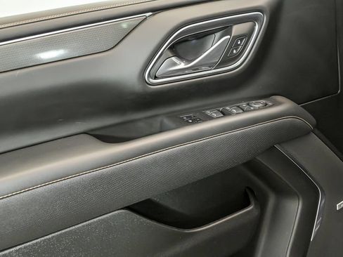 Used 2023 GMC Yukon XL AT4 w/ Max Trailering Package AWD/4WD image 10