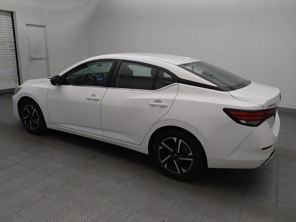 Used 2024 Nissan Sentra SV FWD image 3